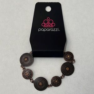 Paparazzi- NWT Vintage Paparazzi bracelet (Buy more save more)